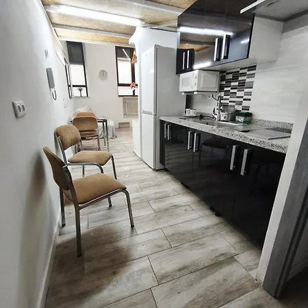 Don Victor Apartment *